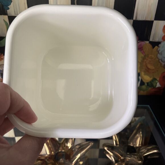MACKENZIE-CHILDS White Flower Market  4.5" Deep Squarage STORAGE BOX w/ Lid Bowl - Picture 5 of 7